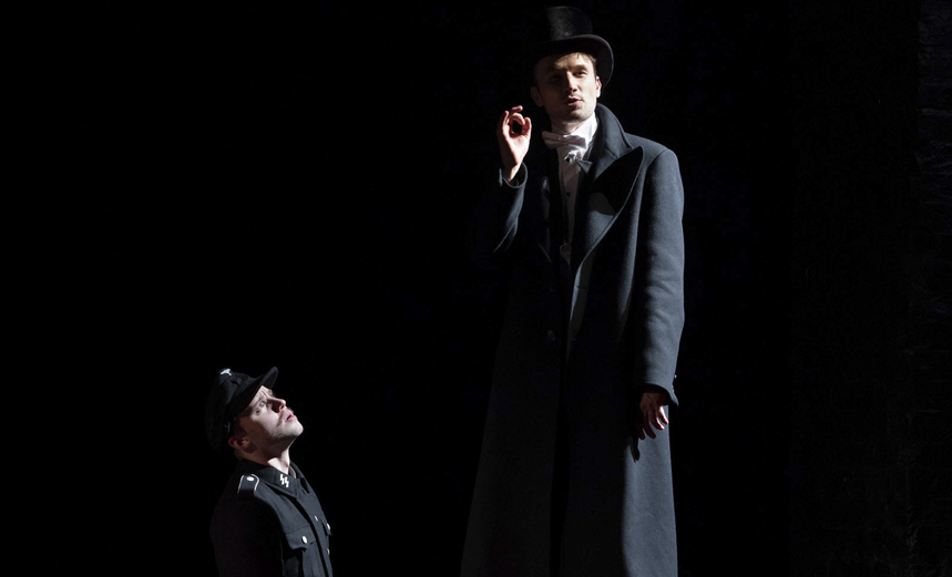 Брехт. Швейк. Вторая мировая