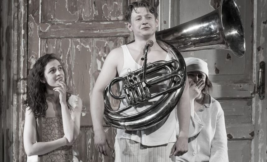 Самоубийца